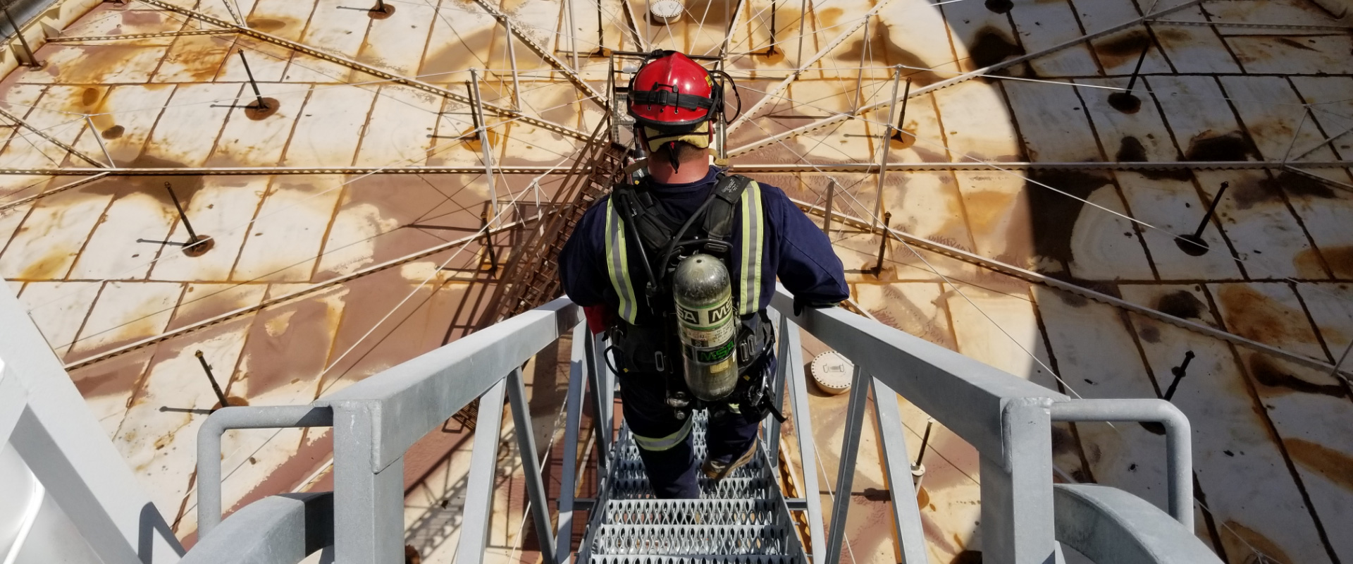 SET Environmental worker practicing safety solutions